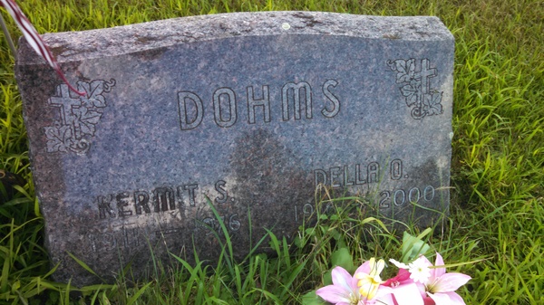 headstone image