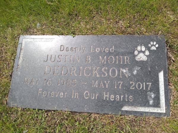 headstone image