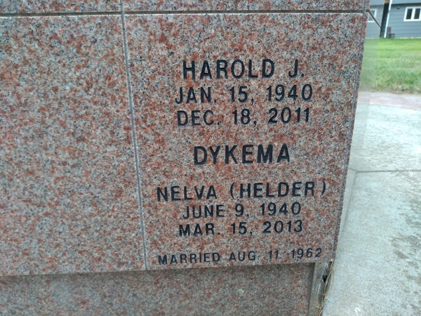 headstone image