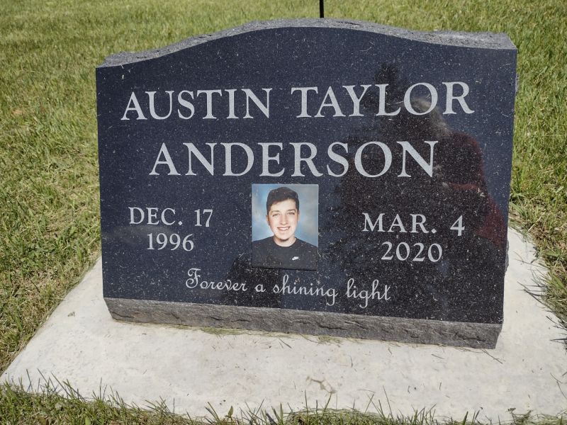 headstone image