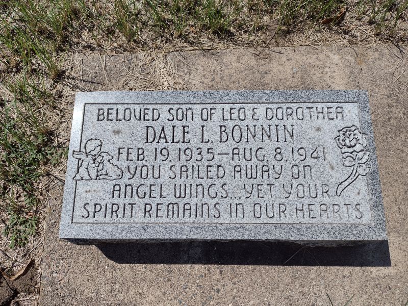 headstone image