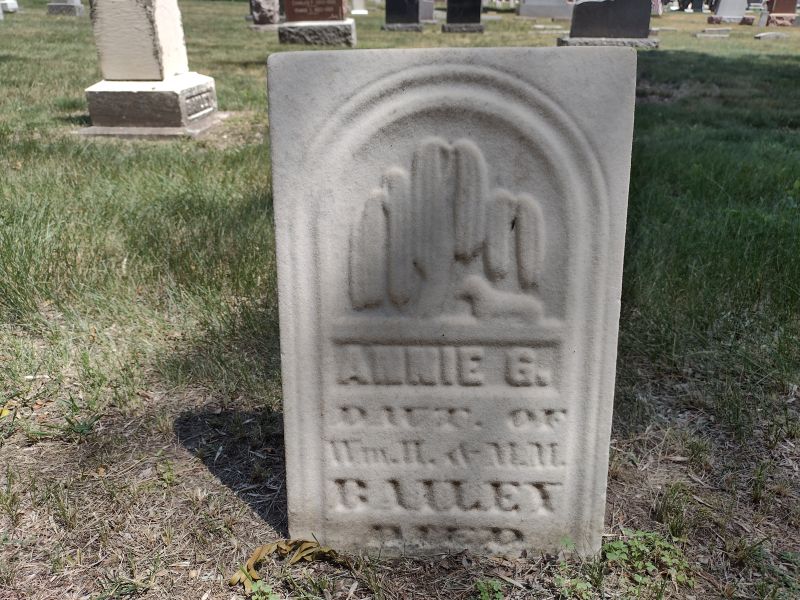 headstone image