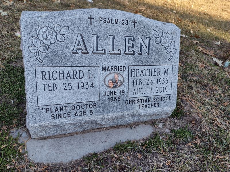 headstone image