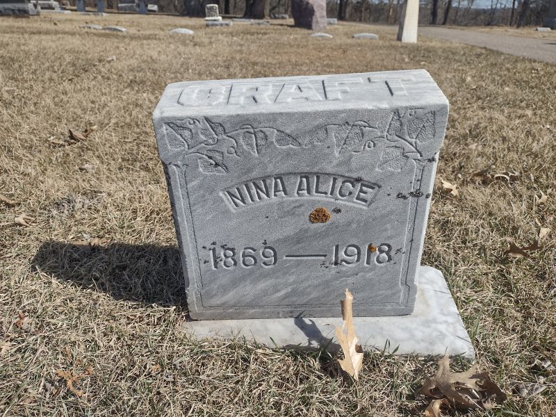 headstone image