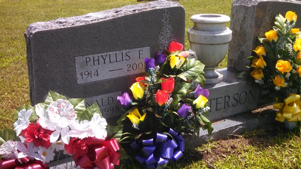 headstone image
