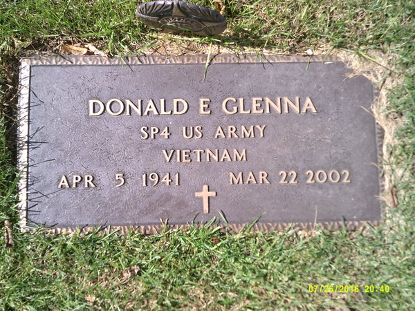 headstone image