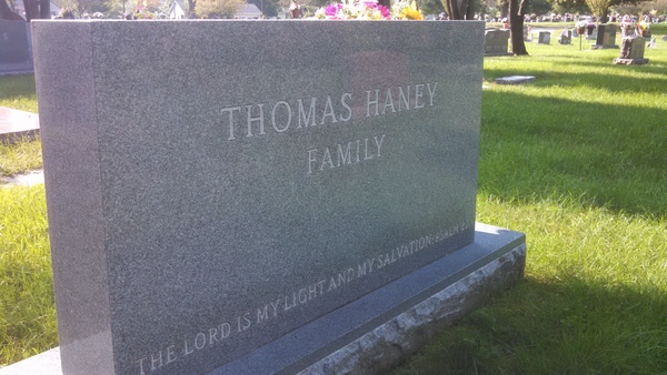 headstone image