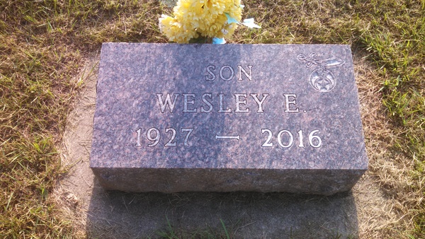 headstone image