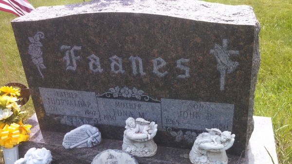headstone image