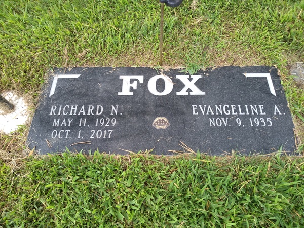 headstone image