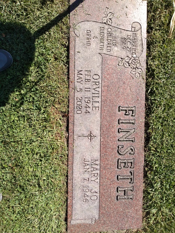 headstone image