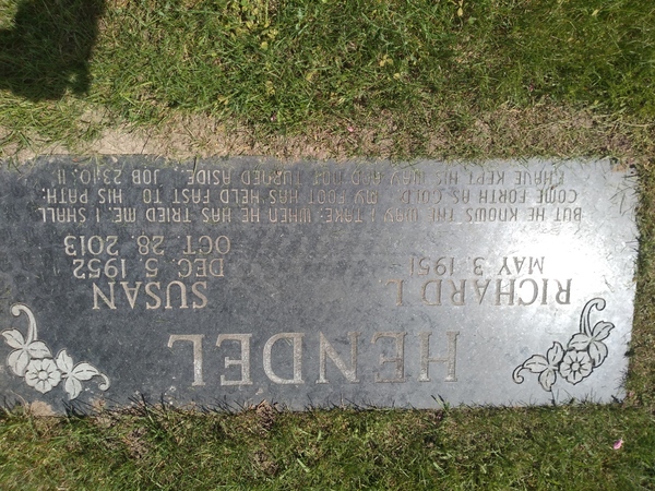 headstone image