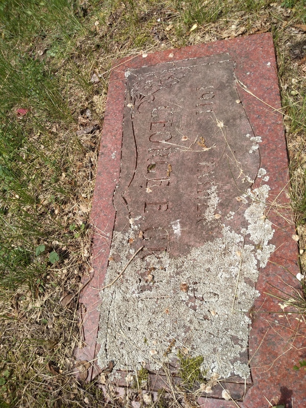 headstone image
