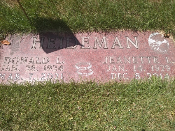 headstone image