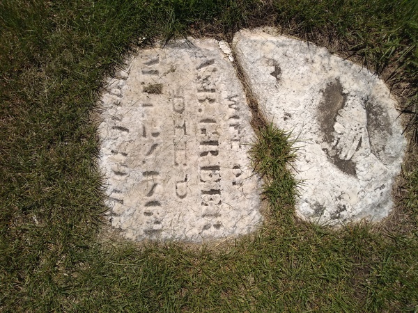 headstone image