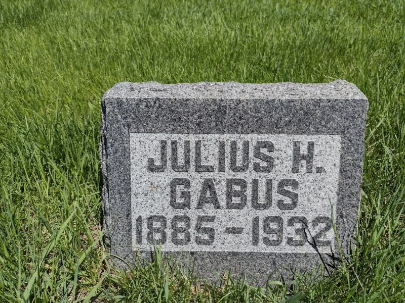 headstone image