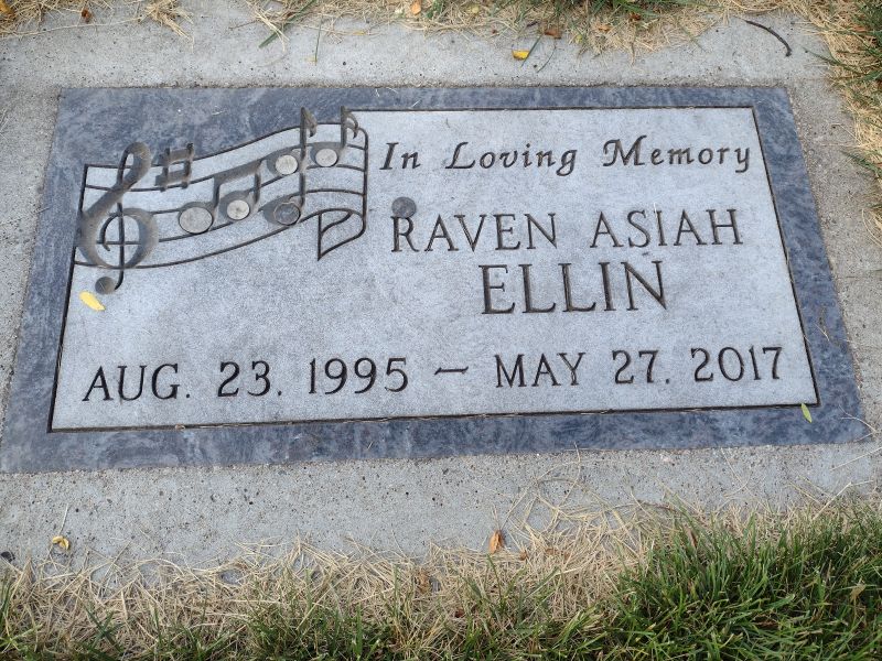 headstone image