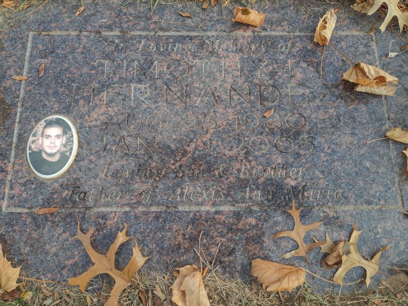 headstone image