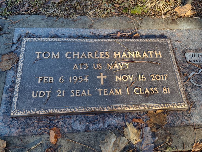 headstone image
