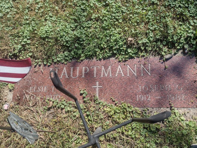 headstone image