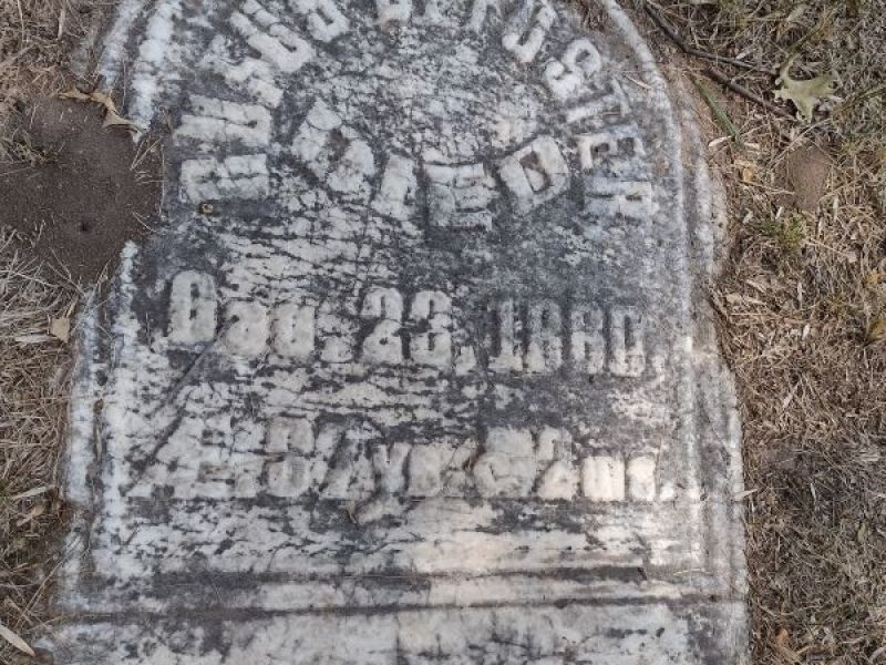 headstone image