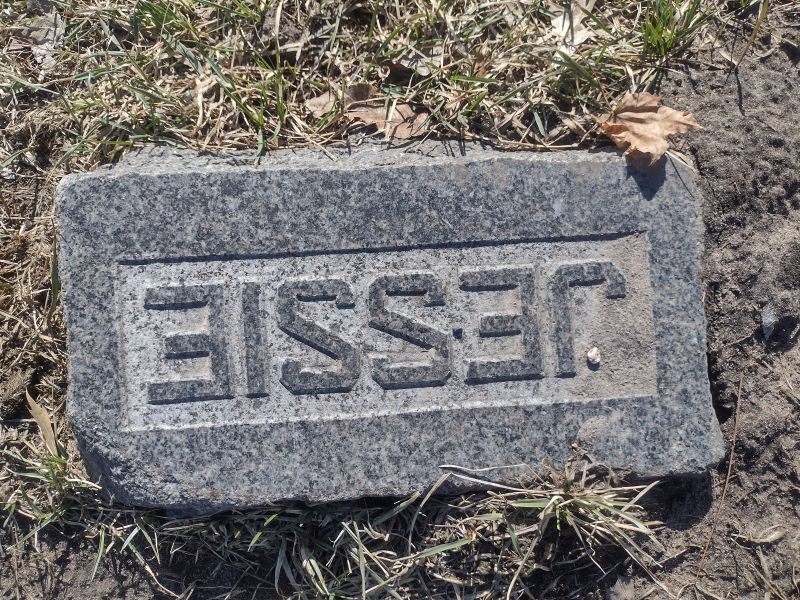 headstone image