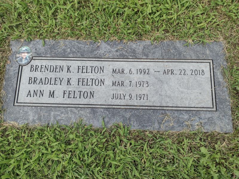 headstone image