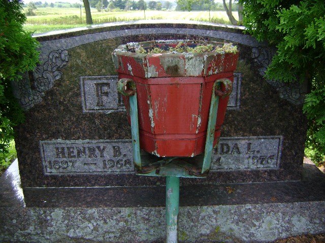 headstone image
