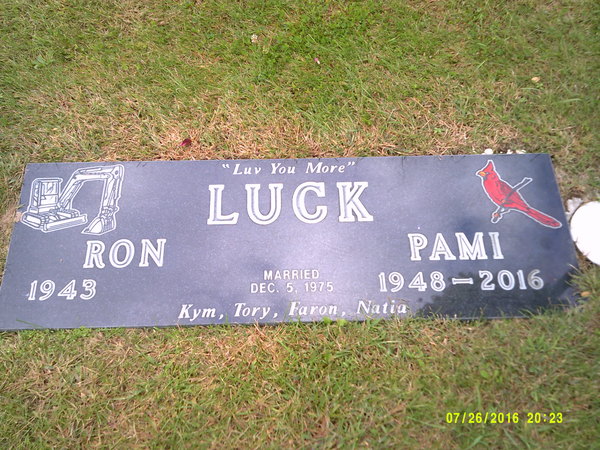 headstone image