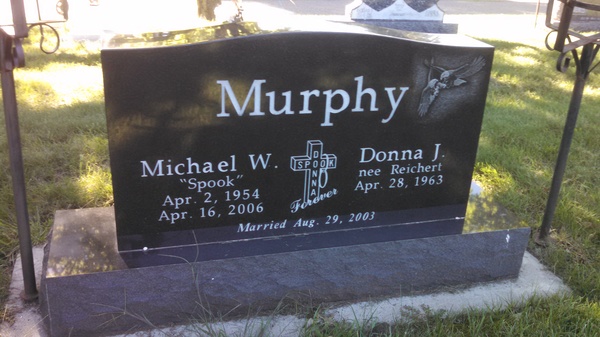 headstone image