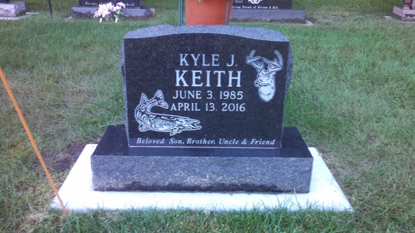 headstone image