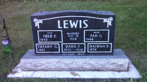 headstone image