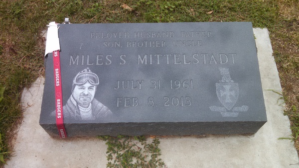 headstone image