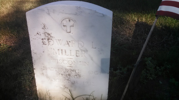 headstone image