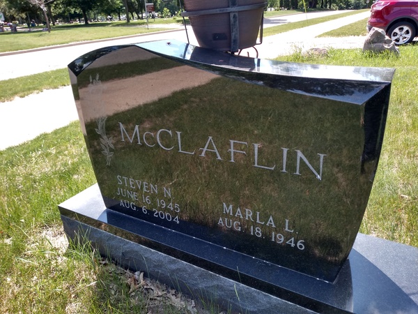 headstone image