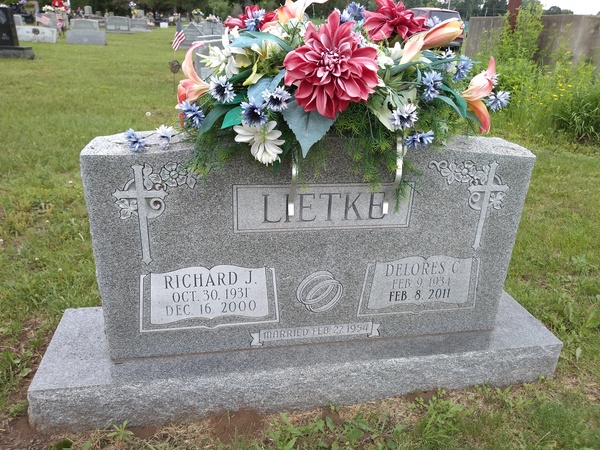 headstone image