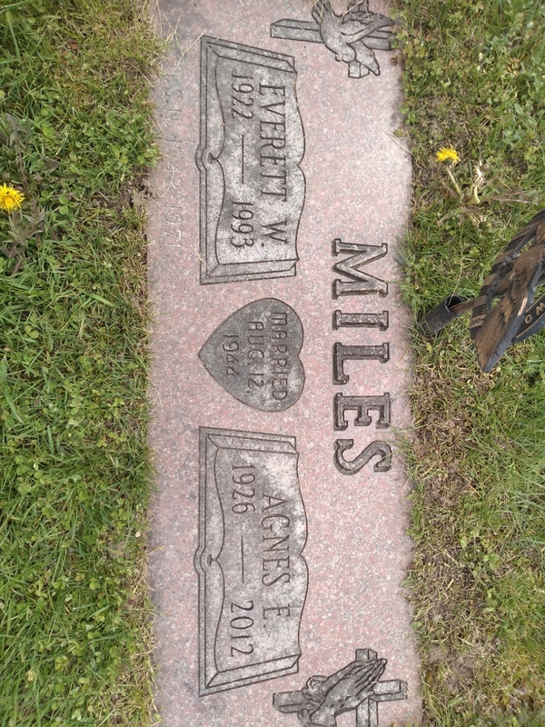 headstone image