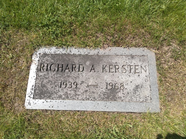 headstone image