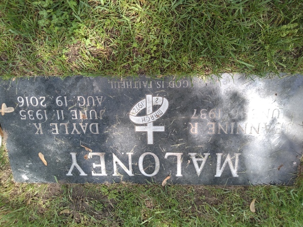 headstone image