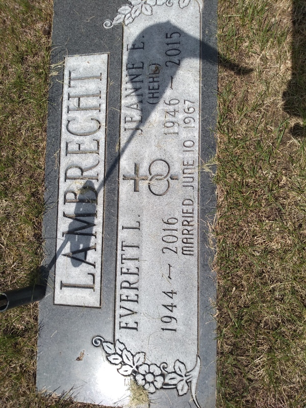headstone image