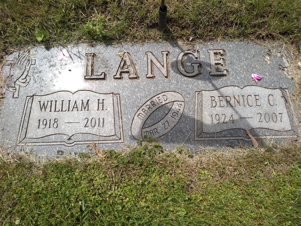 headstone image