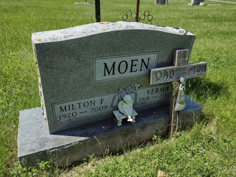 headstone image