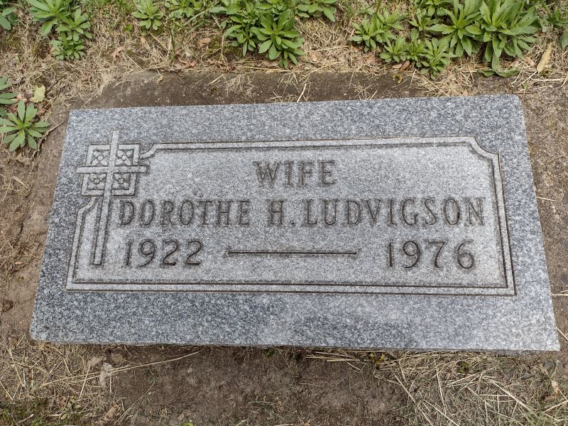 headstone image