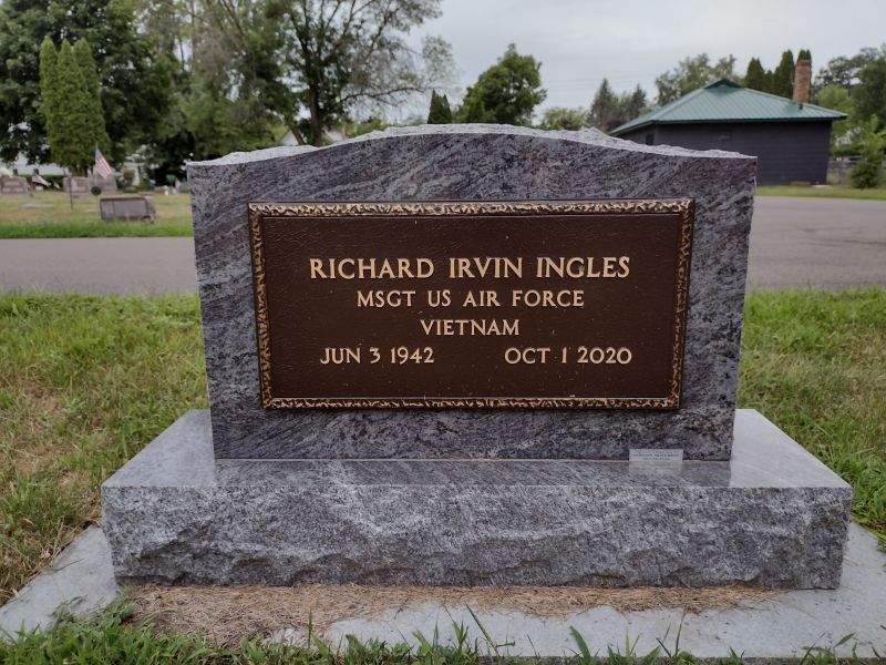 headstone image