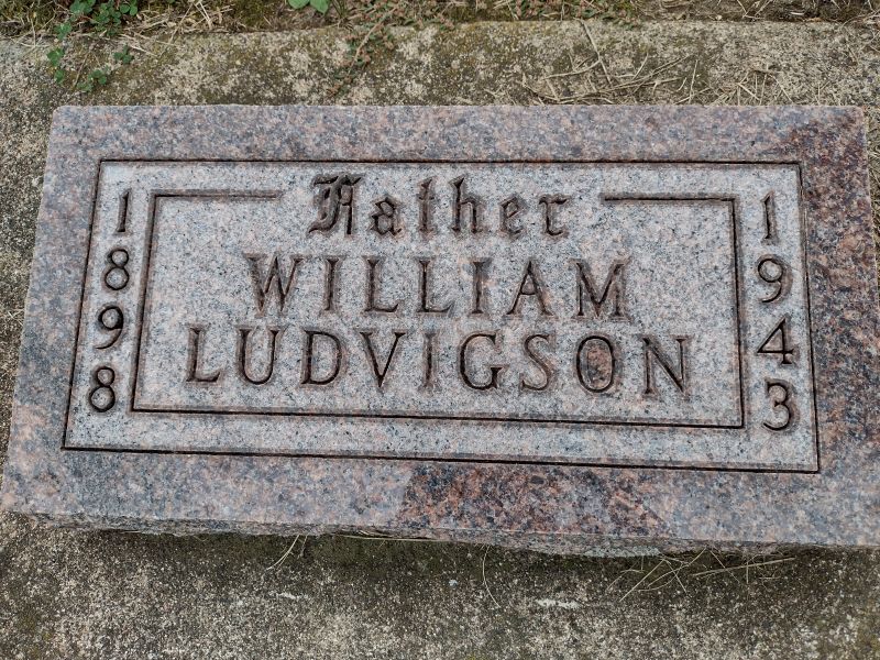 headstone image