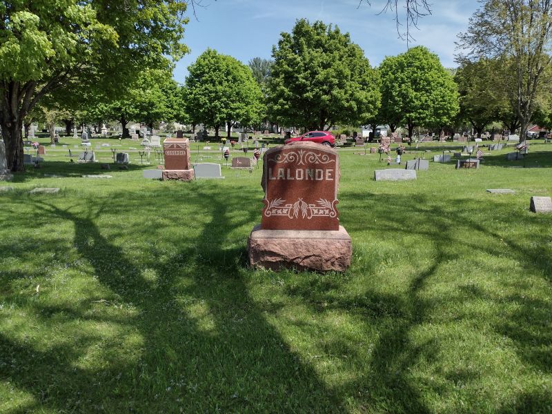 headstone image