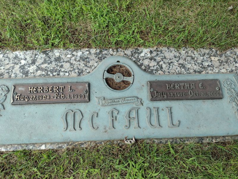 headstone image