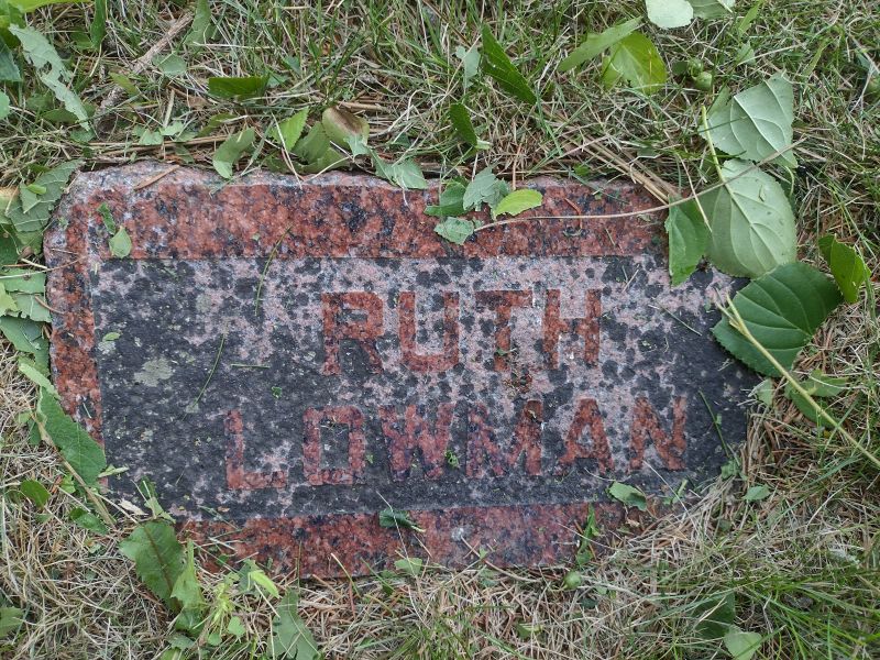 headstone image