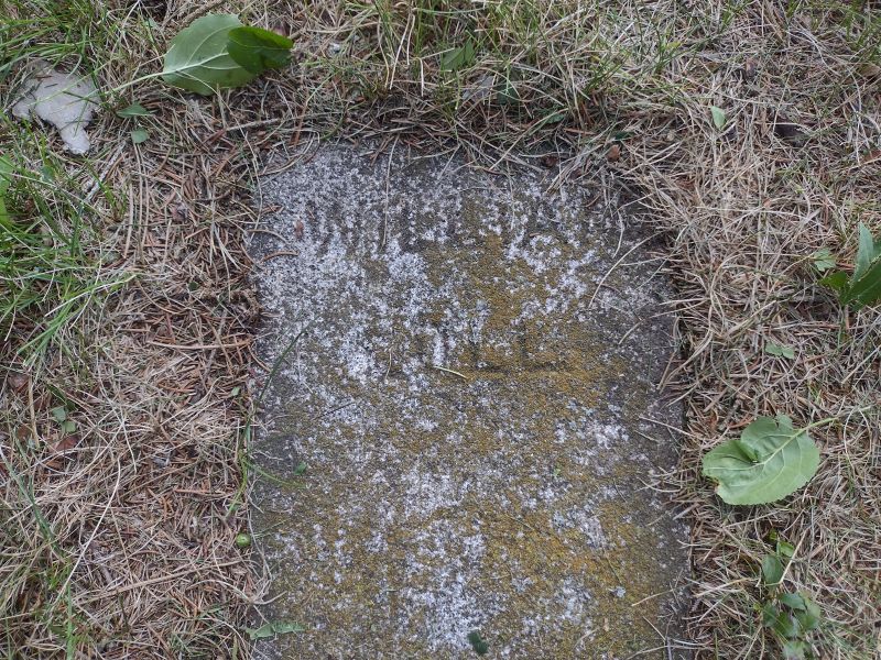 headstone image