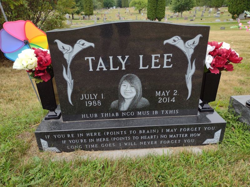 headstone image